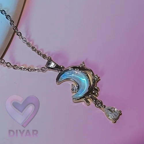 گردنبند پینترستی اشک ماه